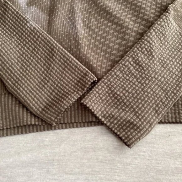 Lululemon Rest Less Pullover Textured Mink SZ 12 - Picture 7 of 8